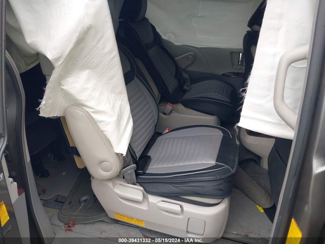 Toyota Sienna Xle 7 Passenger 2014 5TDDK3DC1ES091608 Image 8
