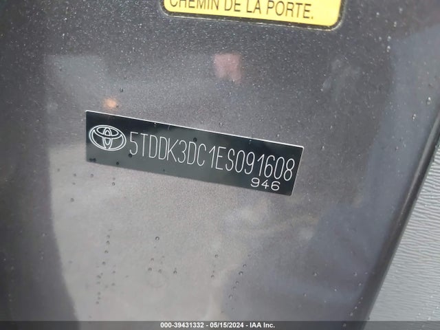 Toyota Sienna Xle 7 Passenger 2014 5TDDK3DC1ES091608 Image 9