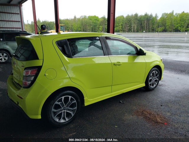 Chevrolet Sonic Lt Auto 2019 1G1JD6SB8K4105822 Image 4