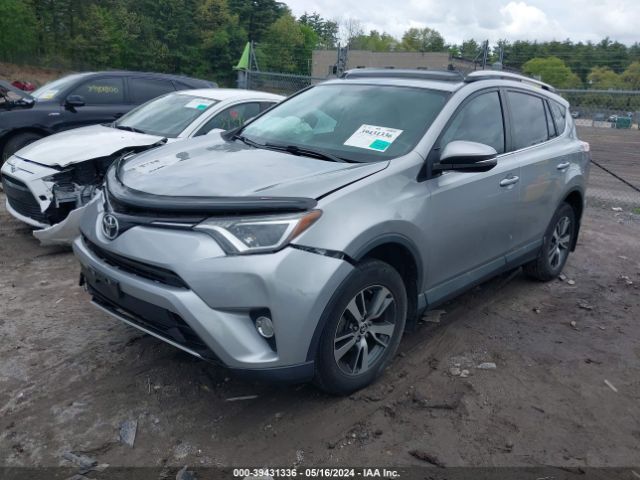2T3RFREV7GW463449 Toyota Rav4 Xle