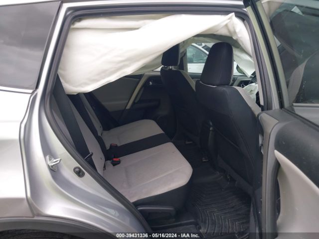 2T3RFREV7GW463449 Toyota Rav4 Xle