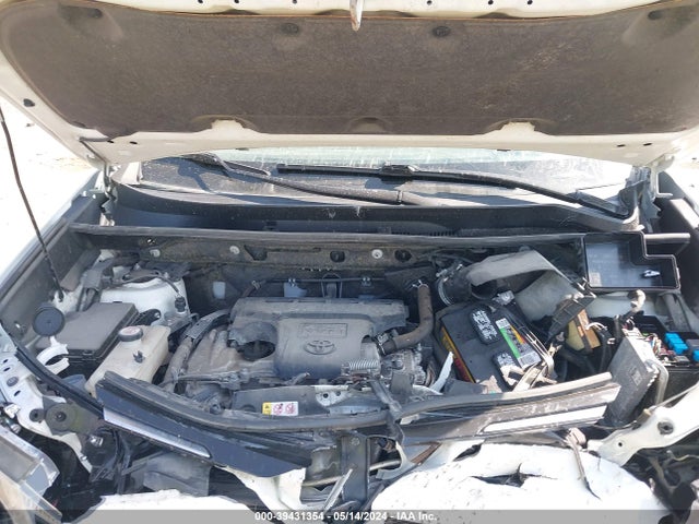 Toyota Rav4 Xle 2018 JTMRFREV6JJ749007 Image 10