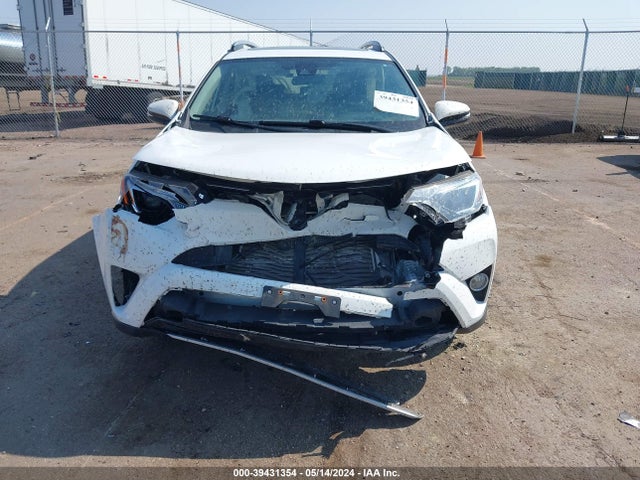 Toyota Rav4 Xle 2018 JTMRFREV6JJ749007 Image 12