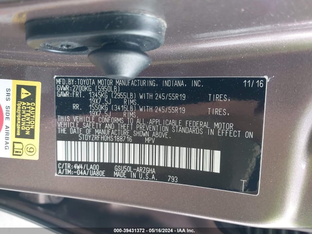 Toyota Highlander Limited Platinum 2017 5TDYZRFH0HS188716 Image 9