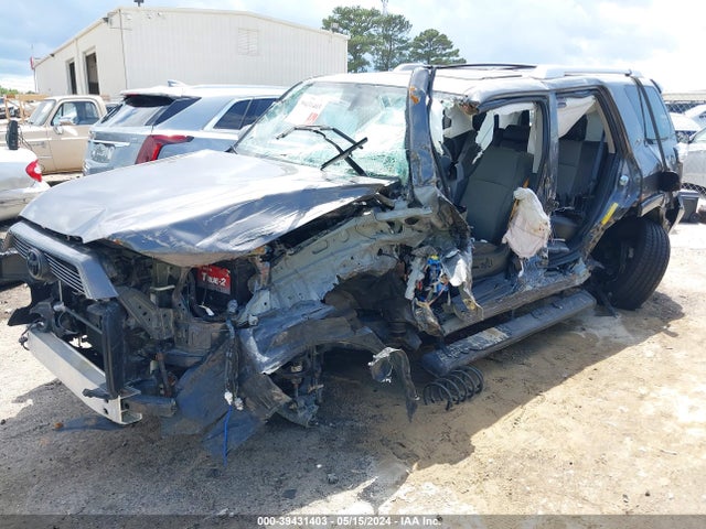 Toyota 4runner Sr5 Premium 2015 JTEZU5JRXF5109904 Image 2