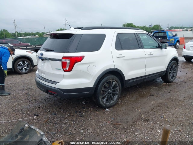 Ford EXPLORER XLT 2019 1FM5K7DH1KGB53467 Image 4