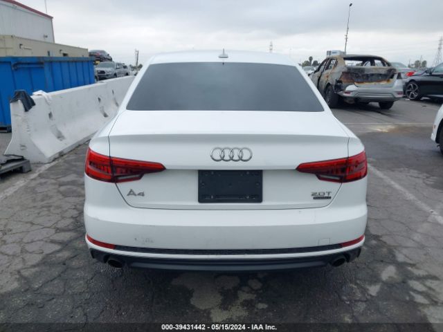 WAUDNAF4XHN041654 Audi A4 2.0t Season Of Audi Premium