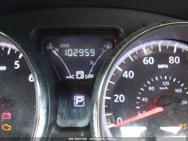 3N1CN7AP8HK429543 Nissan Versa 1.6 Sv