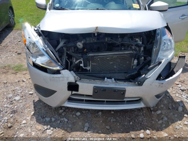 3N1CN7AP8HK429543 Nissan Versa 1.6 Sv