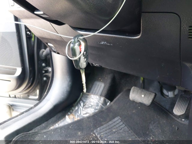 Toyota RAV4 LE 2018 2T3ZFREV1JW455256 Image 11