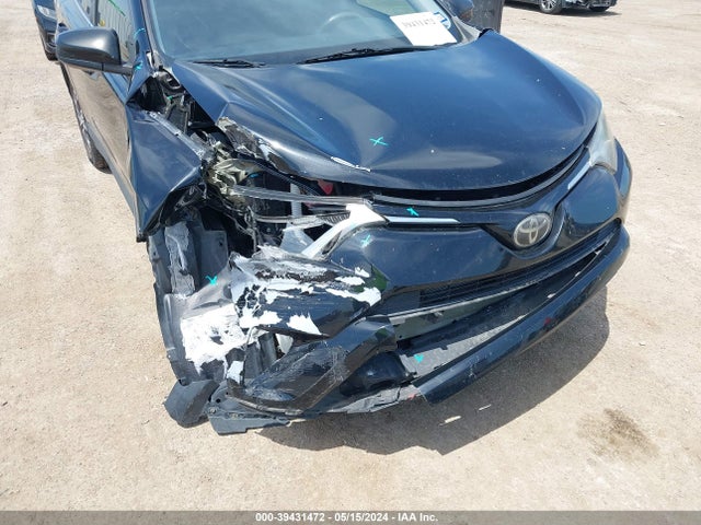 Toyota RAV4 LE 2018 2T3ZFREV1JW455256 Image 6