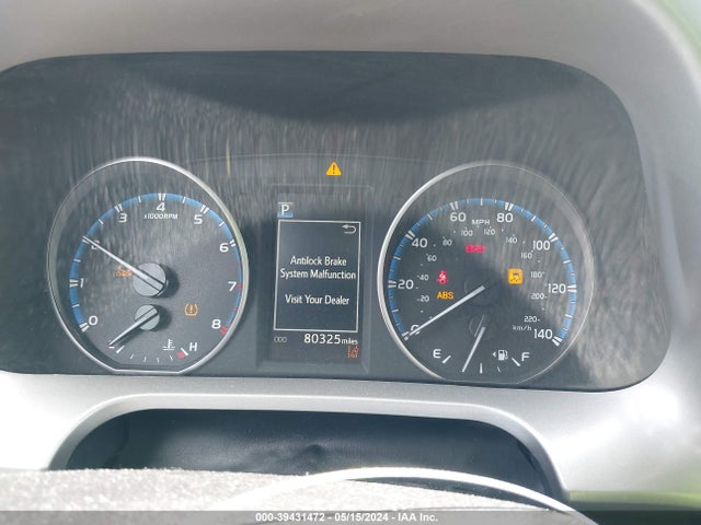 Toyota RAV4 LE 2018 2T3ZFREV1JW455256 Image 7