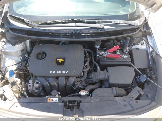 KIA FORTE LX 2017 3KPFK4A72HE011494 Image 10