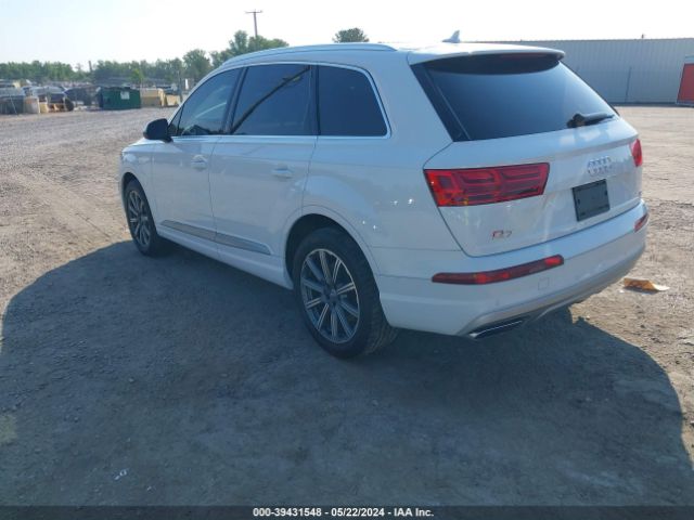 WA1LHAF70HD036995 Audi Q7 2.0t Premium
