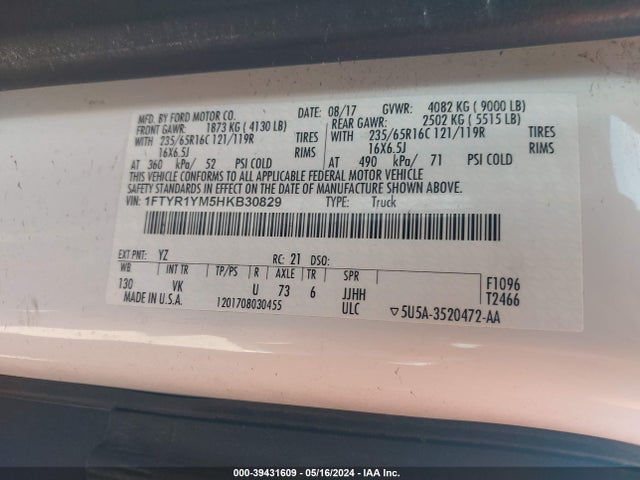 Ford Transit-250 2017 1FTYR1YM5HKB30829 Image 9