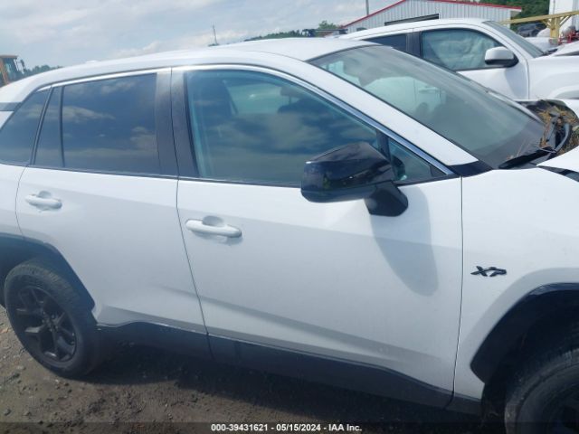 2T3H1RFV4NC181891 Toyota RAV4 LE