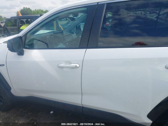 2T3H1RFV4NC181891 Toyota RAV4 LE