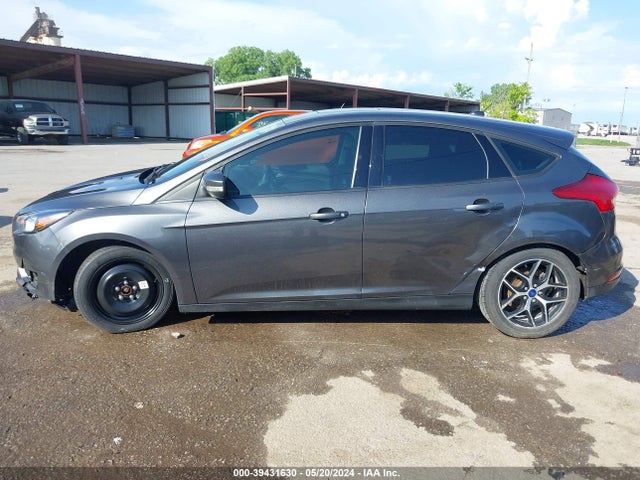 Ford FOCUS SEL 2018 1FADP3M24JL236151 Image 15