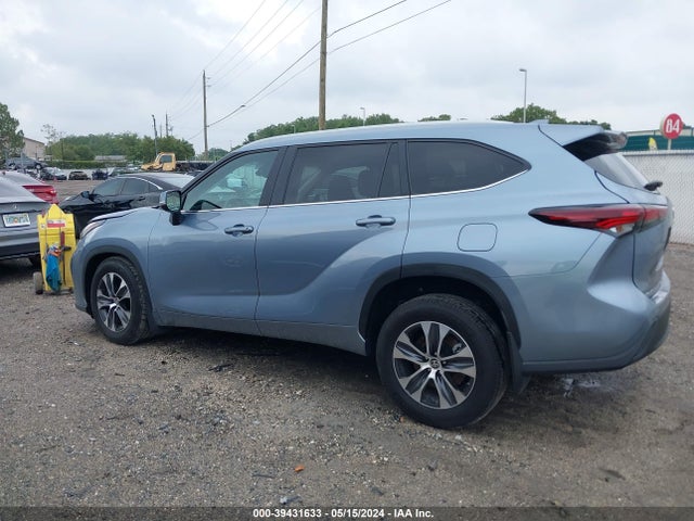 Toyota Highlander Xle 2024 5TDKDRAH3RS054005 Image 14