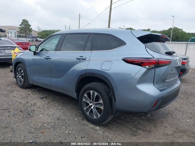 Toyota Highlander Xle 2024 5TDKDRAH3RS054005 Image 3