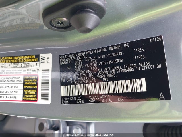 Toyota Highlander Xle 2024 5TDKDRAH3RS054005 Image 9