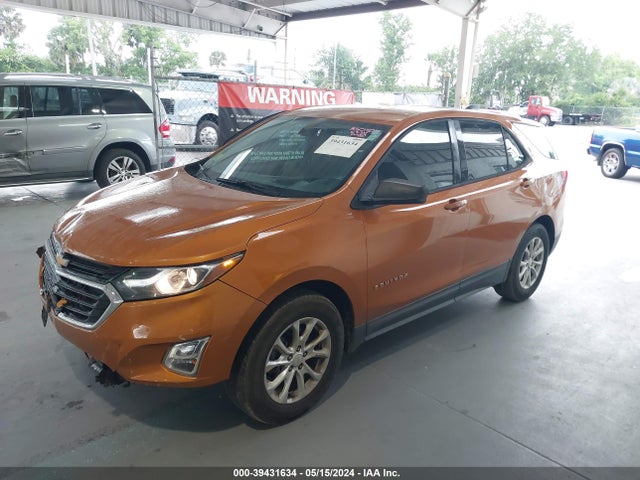 Chevrolet EQUINOX LS 2018 2GNAXHEV2J6127772 Image 2