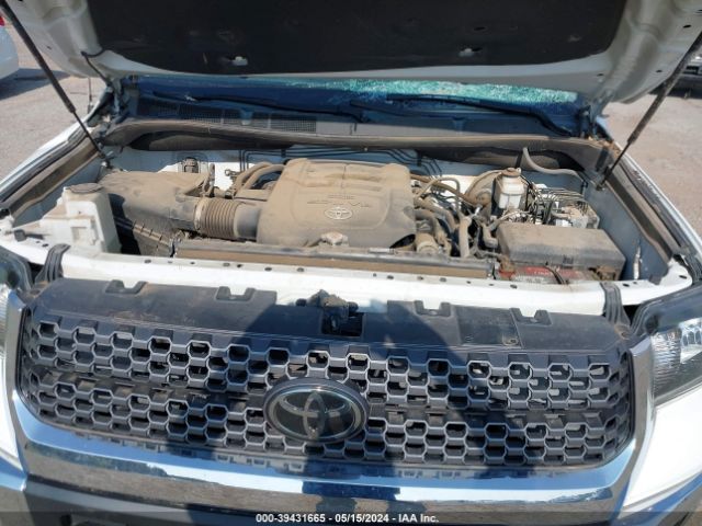5TFUW5F19JX773054 Toyota Tundra Sr5 5.7l V8
