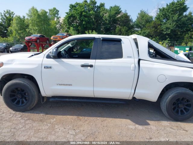 5TFUW5F19JX773054 Toyota Tundra Sr5 5.7l V8