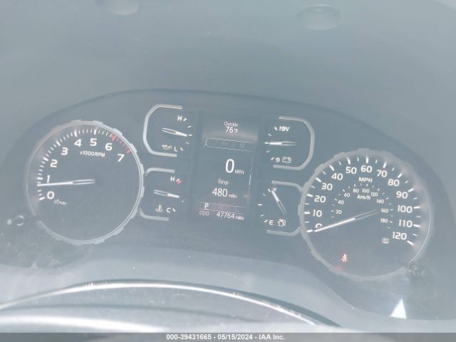5TFUW5F19JX773054 Toyota Tundra Sr5 5.7l V8