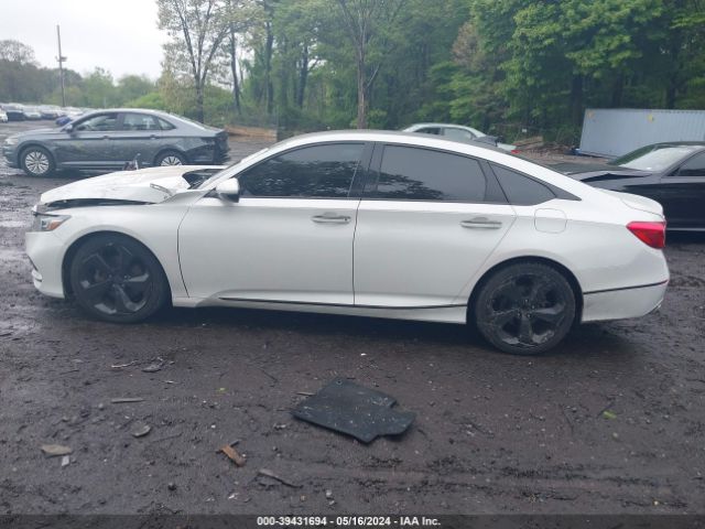 1HGCV1F91JA057959 Honda Accord Touring