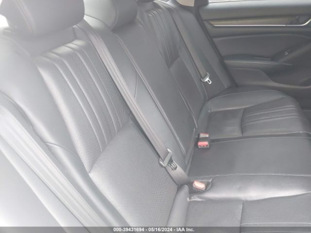 1HGCV1F91JA057959 Honda Accord Touring
