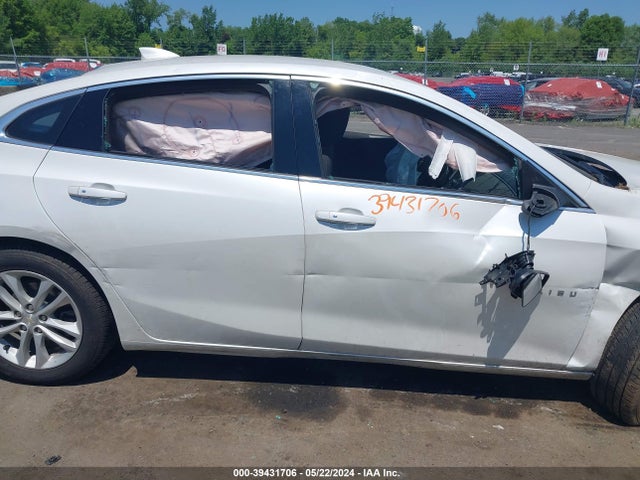 Chevrolet MALIBU LT 2018 1G1ZD5ST8JF194008 Image 13