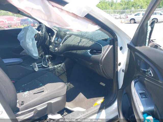 Chevrolet MALIBU LT 2018 1G1ZD5ST8JF194008 Image 5