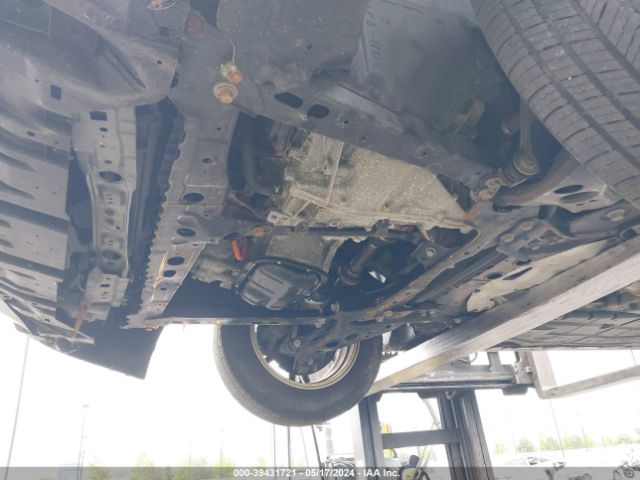 JTDKN3DU5E1828264 Toyota Prius Four