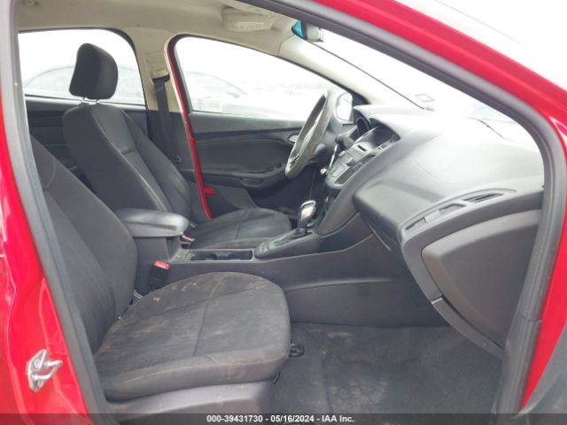 1FADP3F26FL205956 Ford FOCUS SE