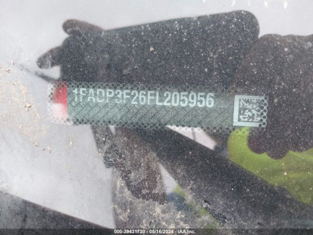 1FADP3F26FL205956 Ford FOCUS SE