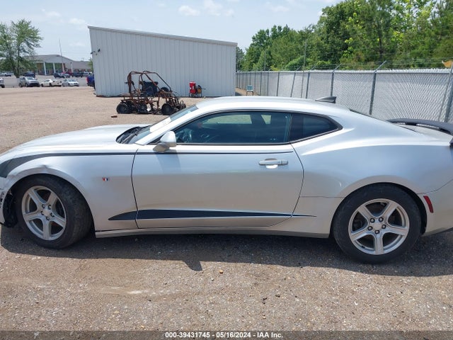 Chevrolet Camaro 1lt 2017 1G1FB1RS7H0111552 Image 14