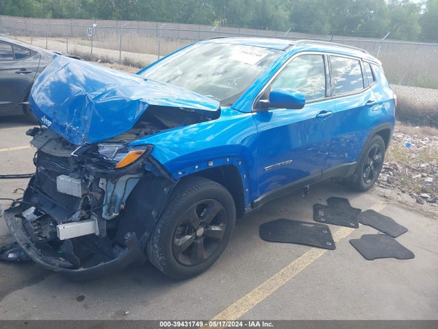 3C4NJDBBXHT651675 Jeep New Compass Latitude 4x4
