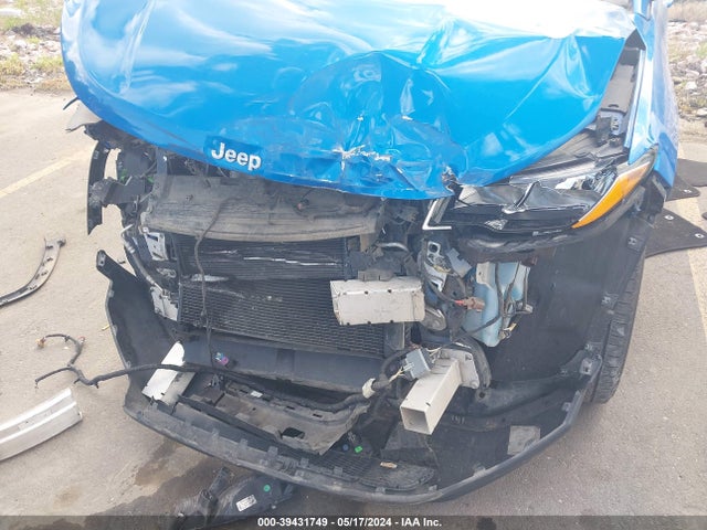3C4NJDBBXHT651675 Jeep New Compass Latitude 4x4