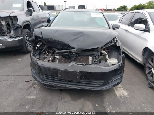 3VWCA7AU6FM515561 Volkswagen Golf Sportwagen Tdi S 4-door