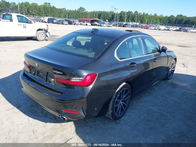 3MW5R1J02M8B78713 BMW 330I