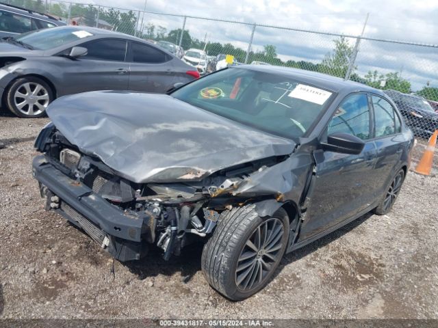 3VWD17AJ3FM217060 Volkswagen Jetta 1.8t Sport