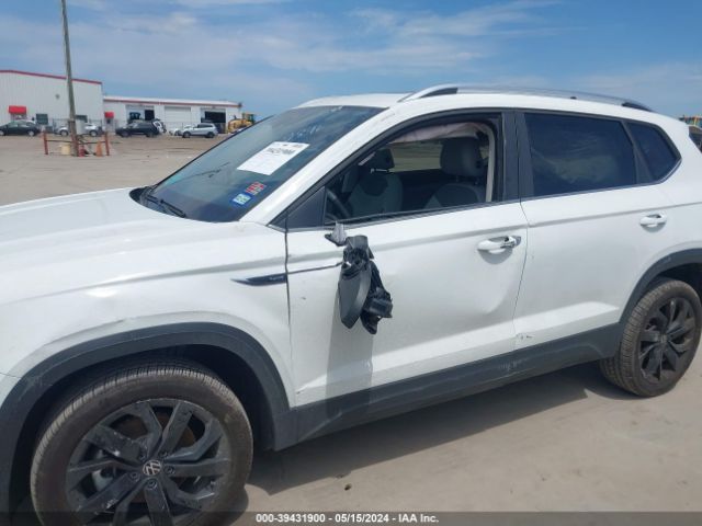 3VVEX7B22PM332734 Volkswagen Taos 1.5t Se