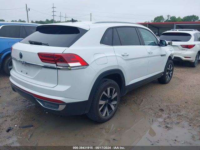 1V2DC2CA2NC231379 Volkswagen Atlas Cross Sport 2.0t Se