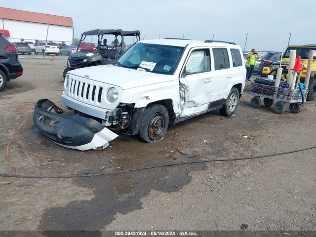Jeep Patriot Sport 2014 1C4NJPBBXED862832 Image 2