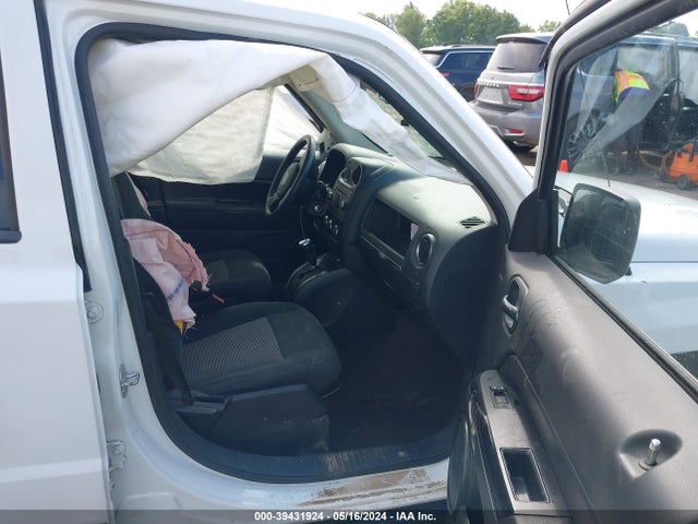 Jeep Patriot Sport 2014 1C4NJPBBXED862832 Image 5