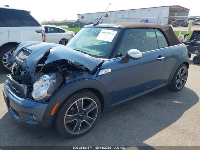 2010 MINI COOPER S WMWMS3C52ATY08271 Photo 1