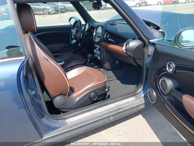 2010 MINI COOPER S WMWMS3C52ATY08271 Photo 4