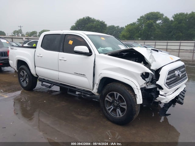 Toyota Tacoma Trd Sport 2017 5TFAZ5CN6HX026605 zdjęcie główne