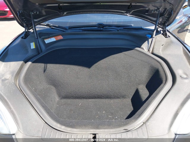2016 TESLA MODEL S 5YJSA1E46GF130335 Photo 9